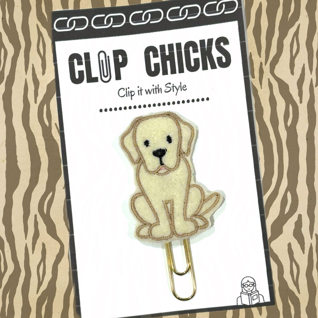 Clip Chicks' Retriever nbovelty paper clip is shown in its package.