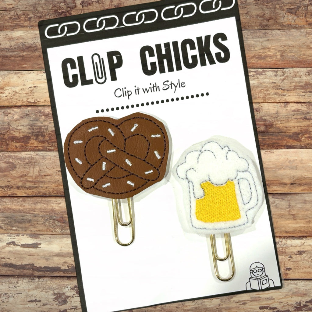 Clip Chicks' Beer and Pretzel set of novelty paper clips are shown in its package.