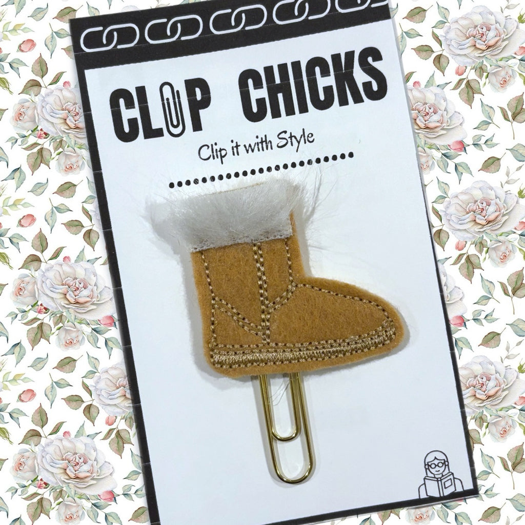 Clip Chicks' Snow Boot paper clip is shown in its packaging.